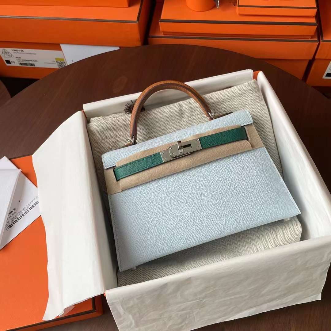Hermès（爱马仕）Mini KL Epsom皮 T0 雾蓝色 拼 O6 帝王绿 拼 37 金棕 银扣 二代 19cm