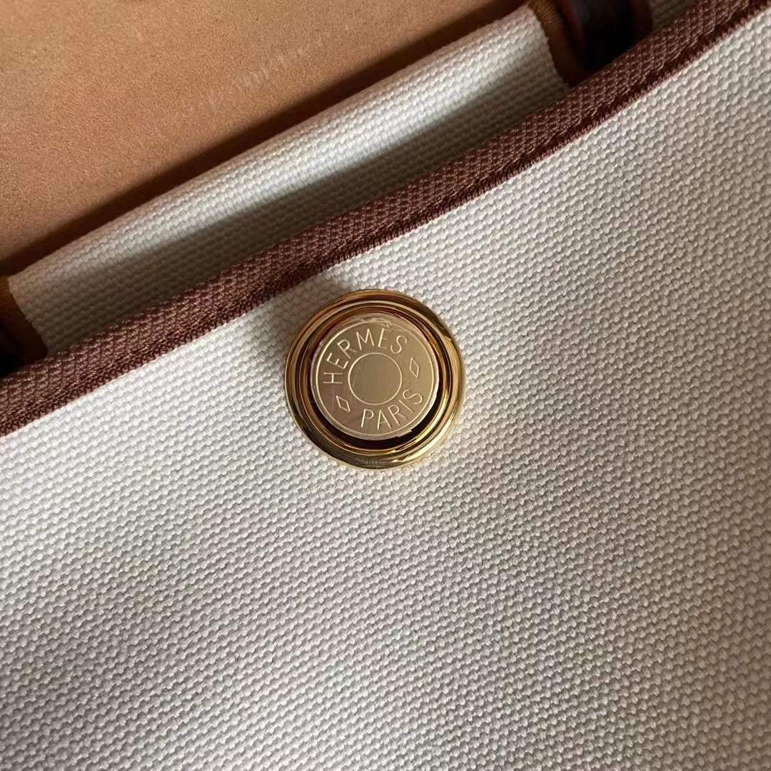 Herbag 31 风衣灰拼咖色  金扣