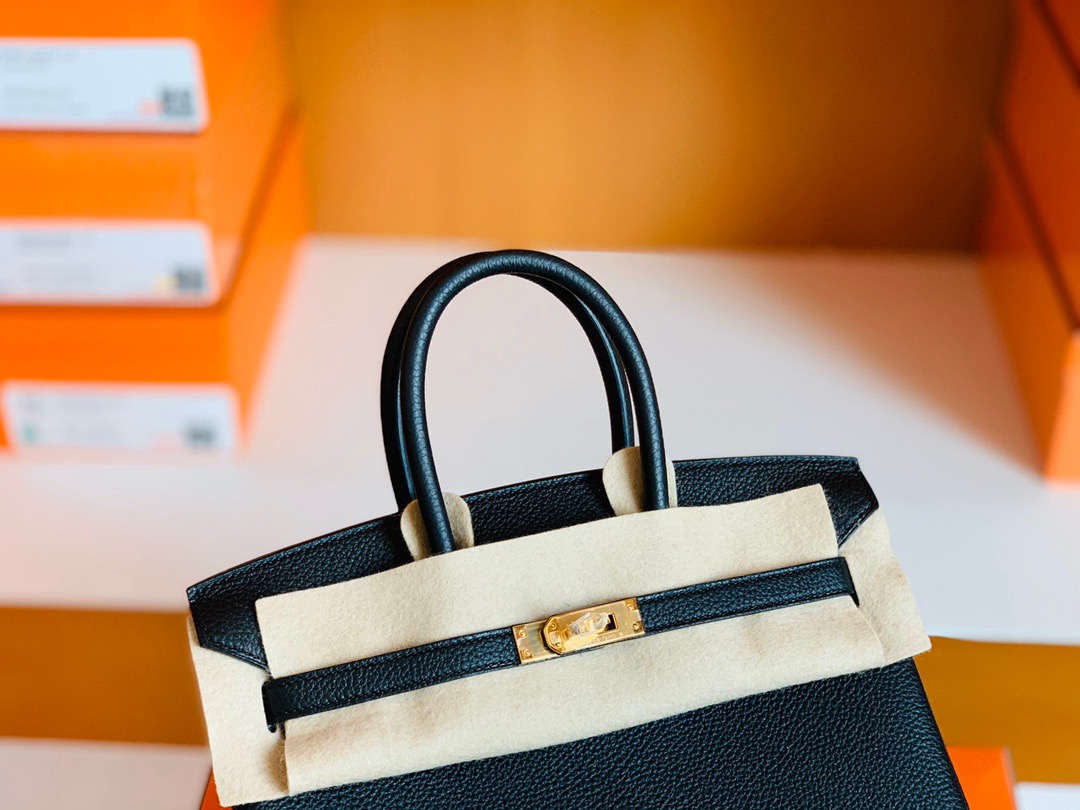 Expo 2020 Dubai HM BK 25cm togo 89 Noir Gold hardware