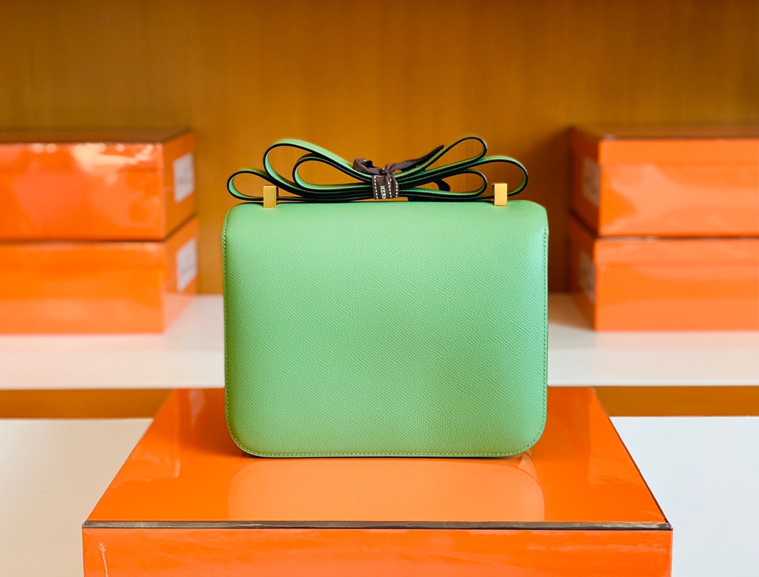 Constance 24cm Epsom 3I Vert Criquet
