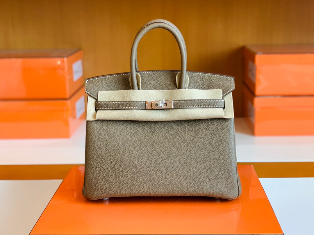 Expo dubai 2020 HM BK 25cm Etoupe color