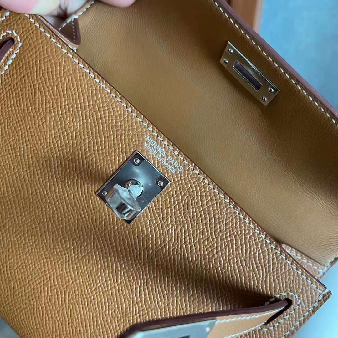 Sydney Australia HM KL Mini II Epsom 37 gold Epsom Phw
