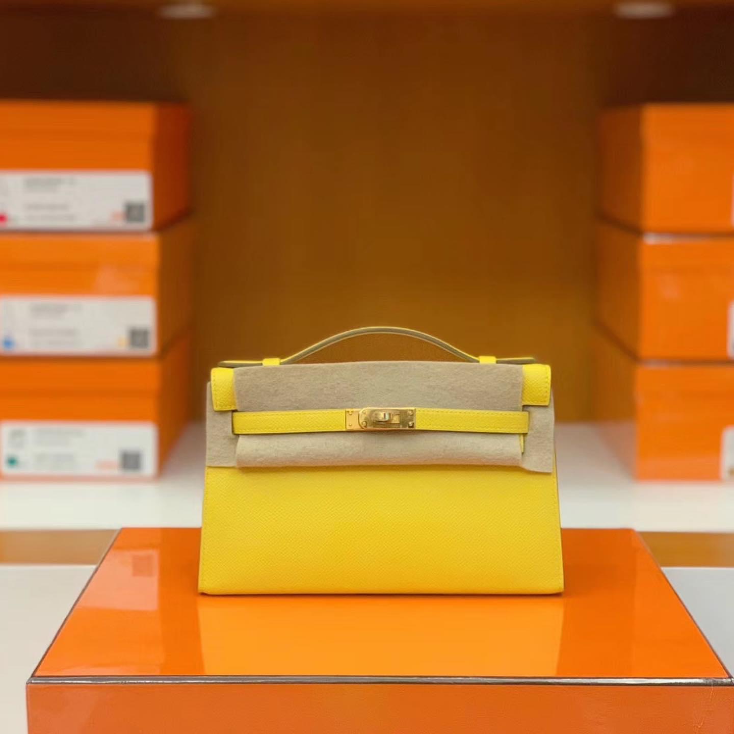 Pochette KL Epsom 9O jaune de naples 那不勒斯黄