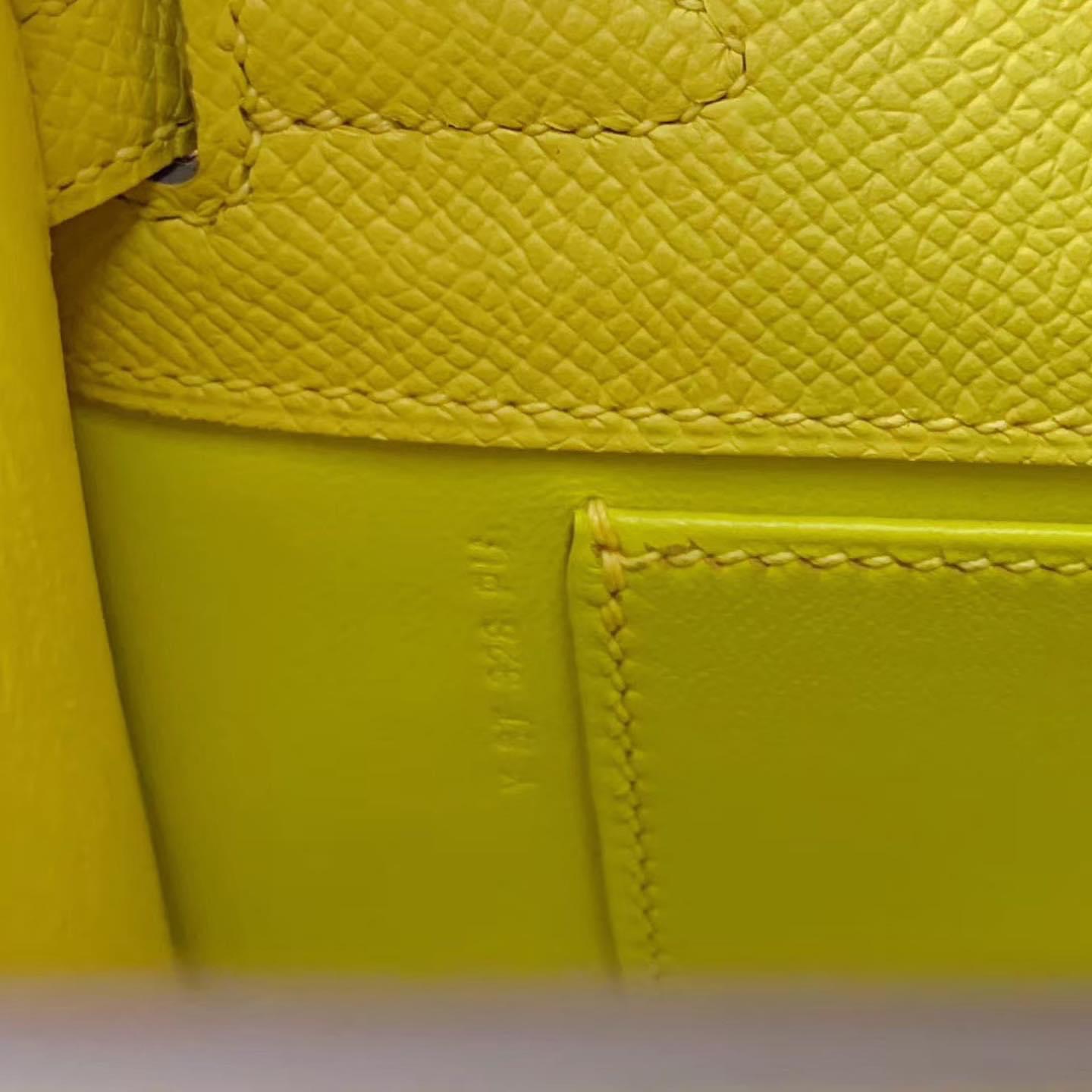 Pochette KL Epsom 9O jaune de naples 那不勒斯黄