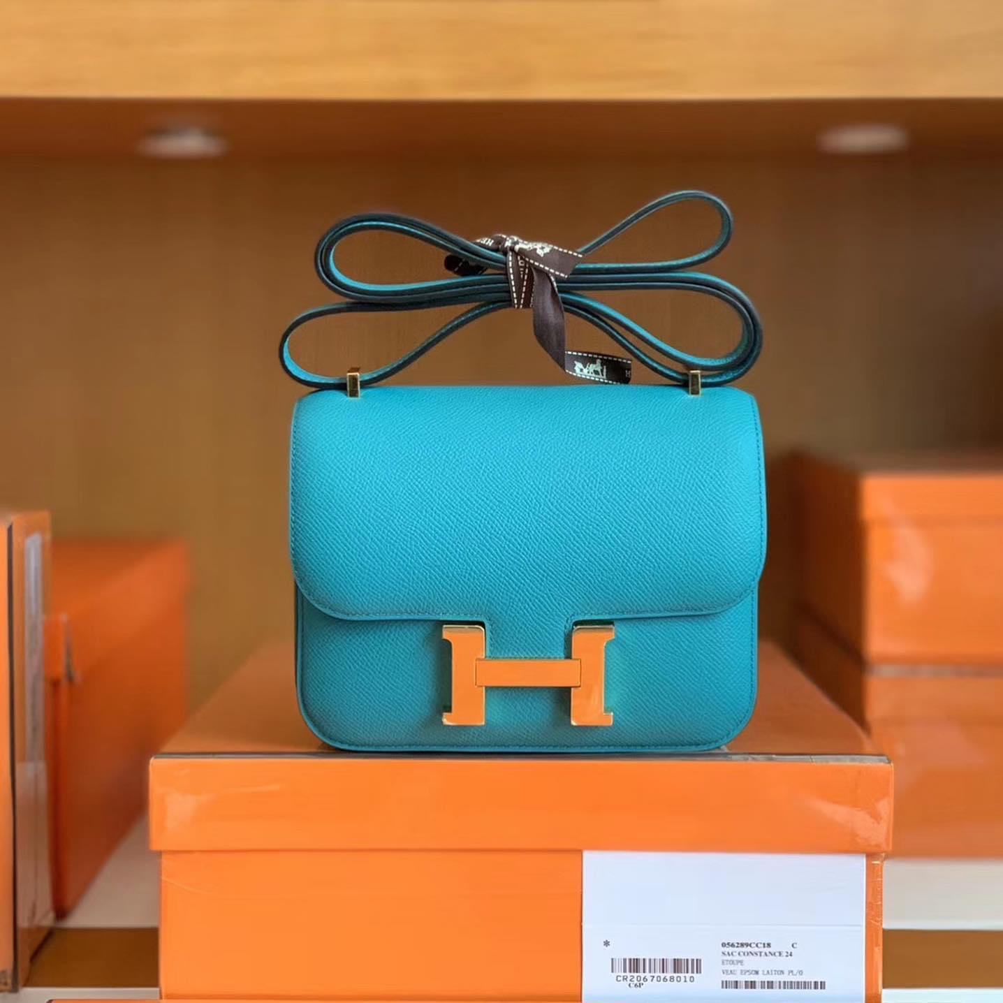 The United Arab Emirates Constance Mini Epsom 7F Bleu Paon