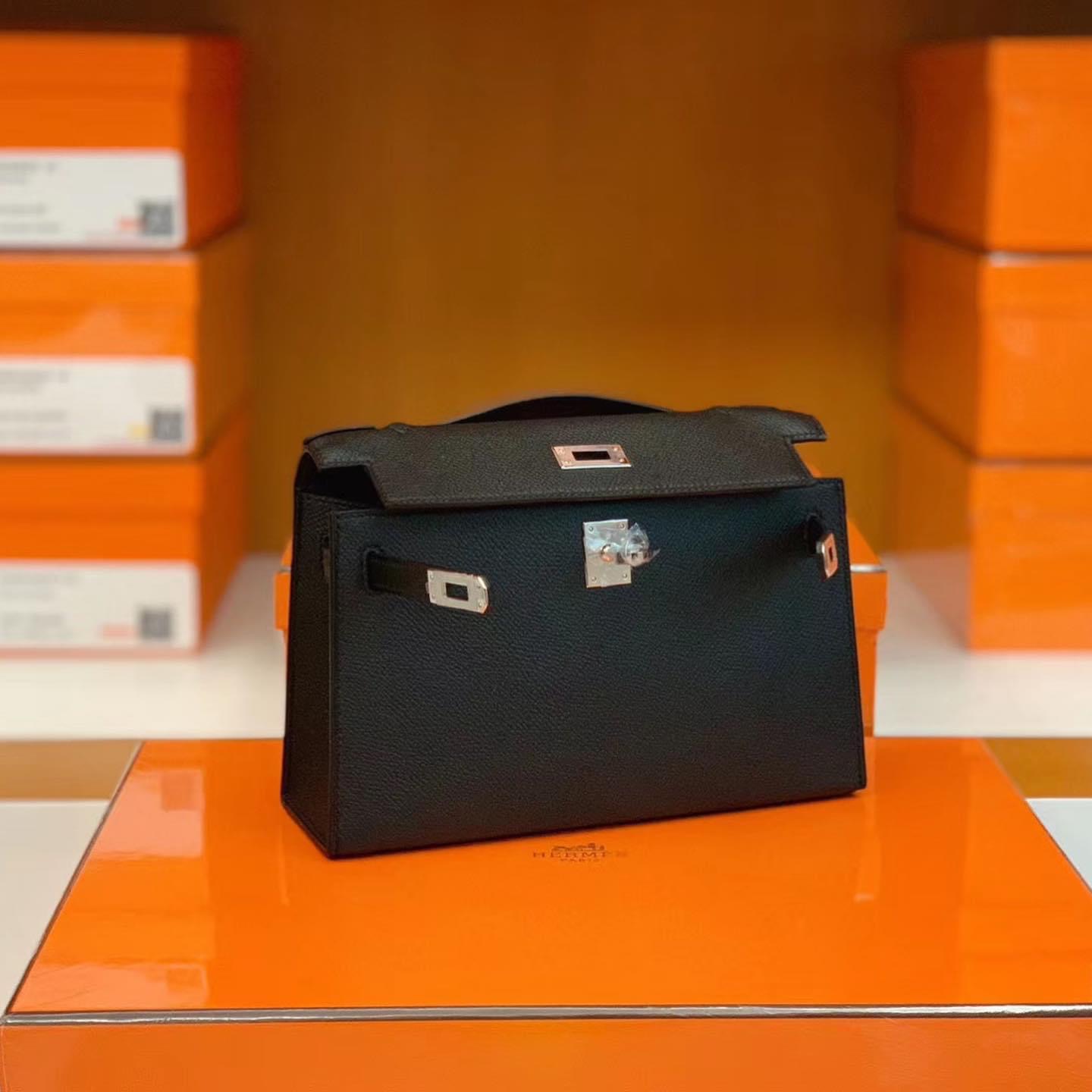 Hong Kong HM KL Pochette Epsom 89 Noir PHW