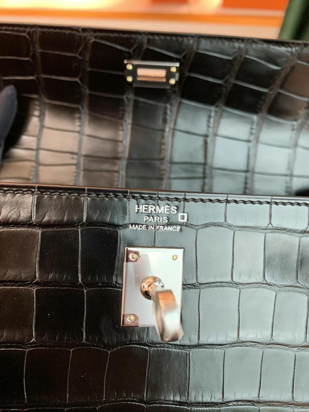 SAUDI ARABIA HM KL 25cm CC89 Noir alligator crocodile