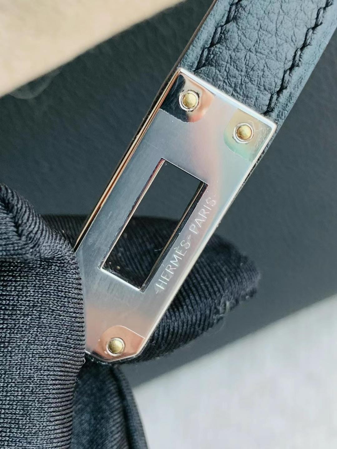 Expo 2020 Dubai HM BK 25cm togo 89 Noir