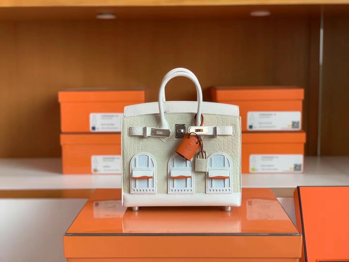 United Arab Emirates HM BK 20cm sellier Faubourg