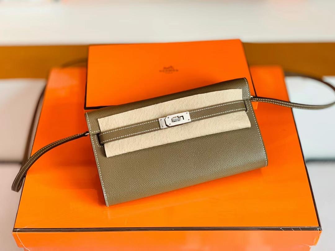 hm usa KL To Go wallet Etoupe