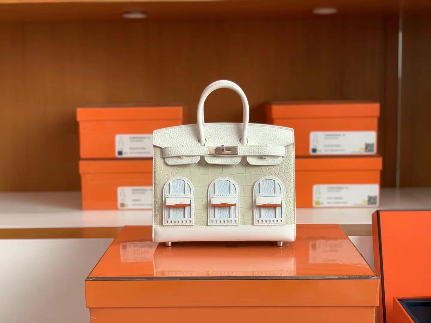 United Arab Emirates HM BK 20cm sellier Faubourg