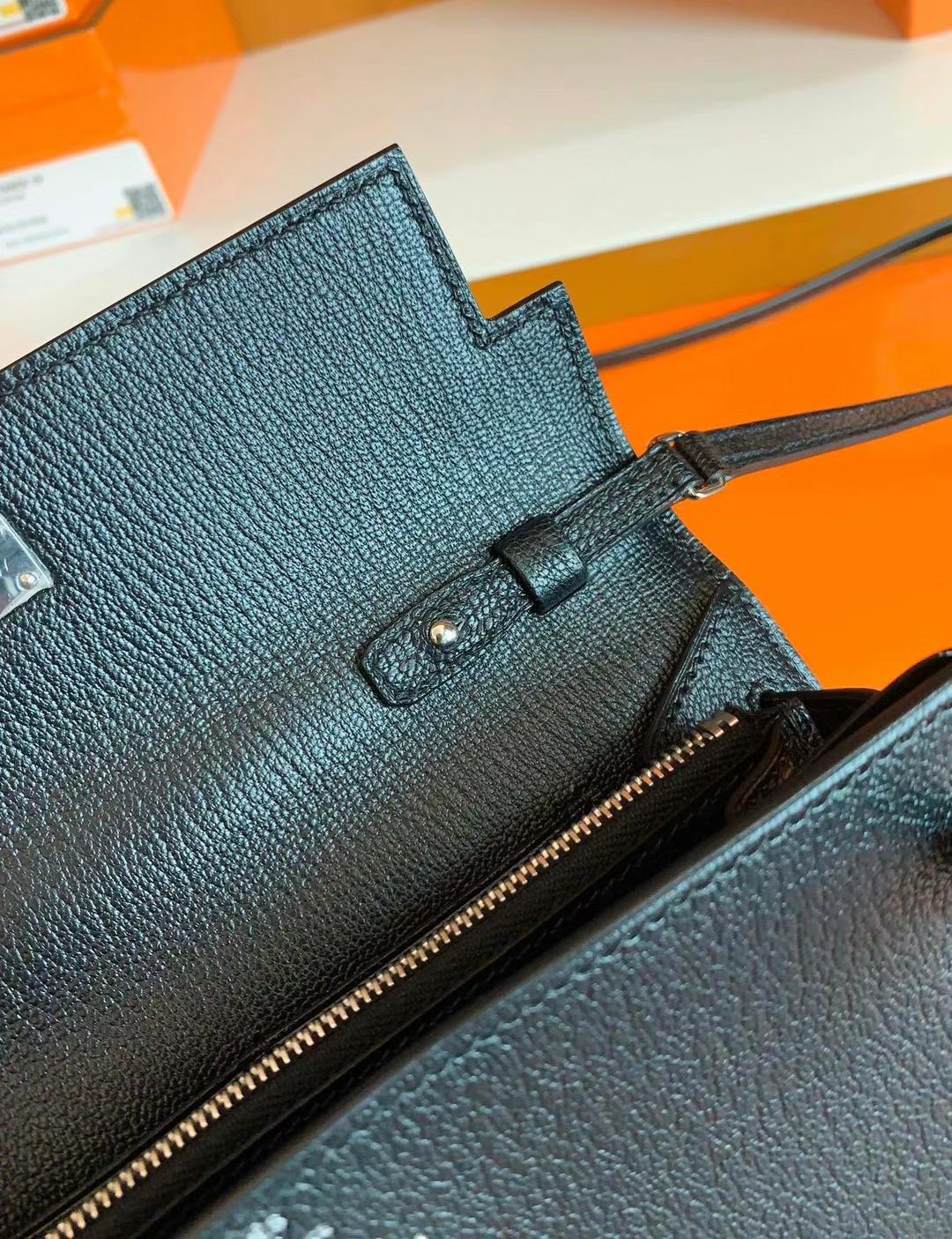 KL to go 黑银山羊皮 89 Noir