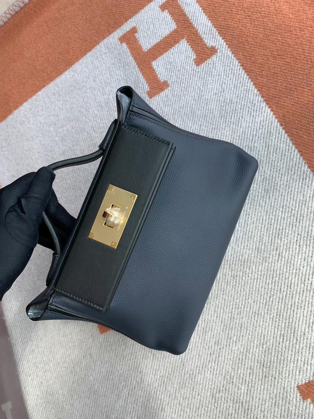 HongKong Luxury HM Mini 24/24 Caban evercolor / Bleu nuit  swift