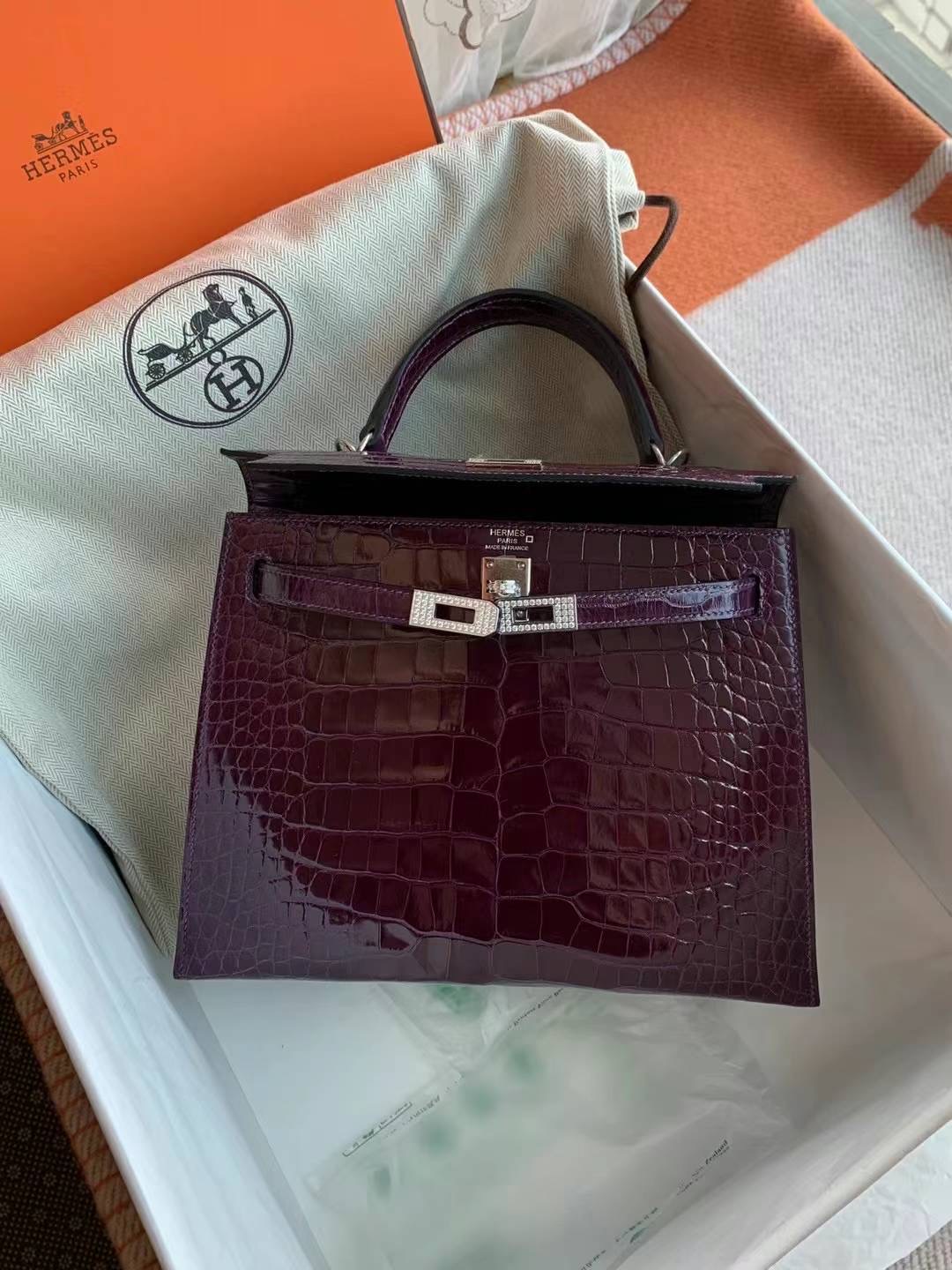 HM kl 25cm crocodile leather with diamond