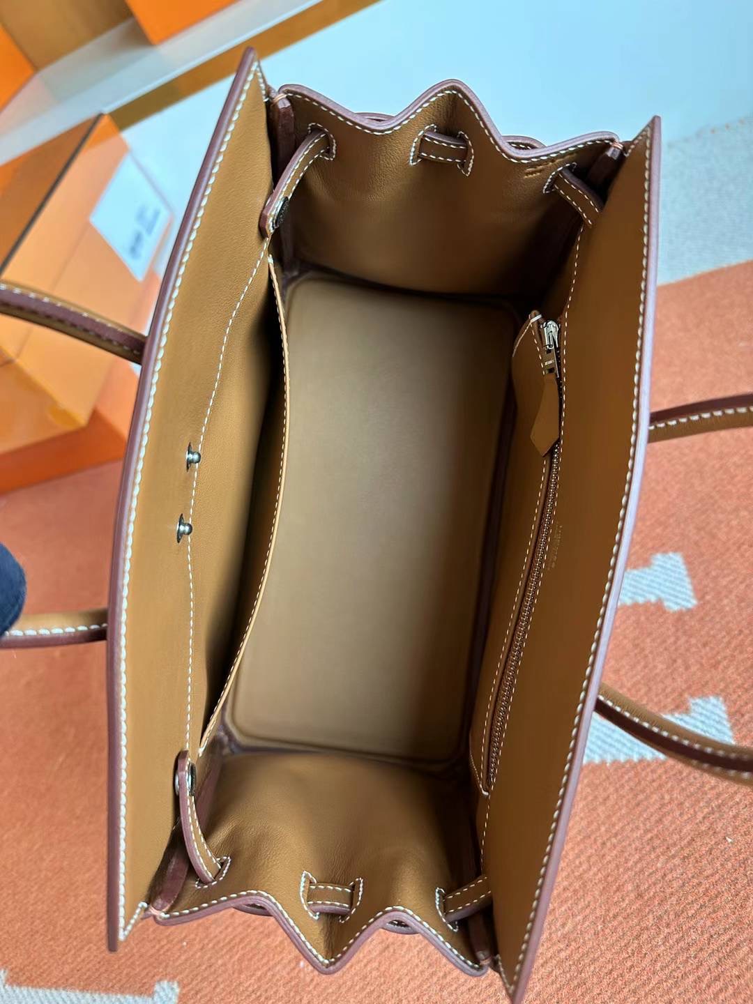 United Arab Emirates HM BK Shadow 25 幻影 Swift 37 gold