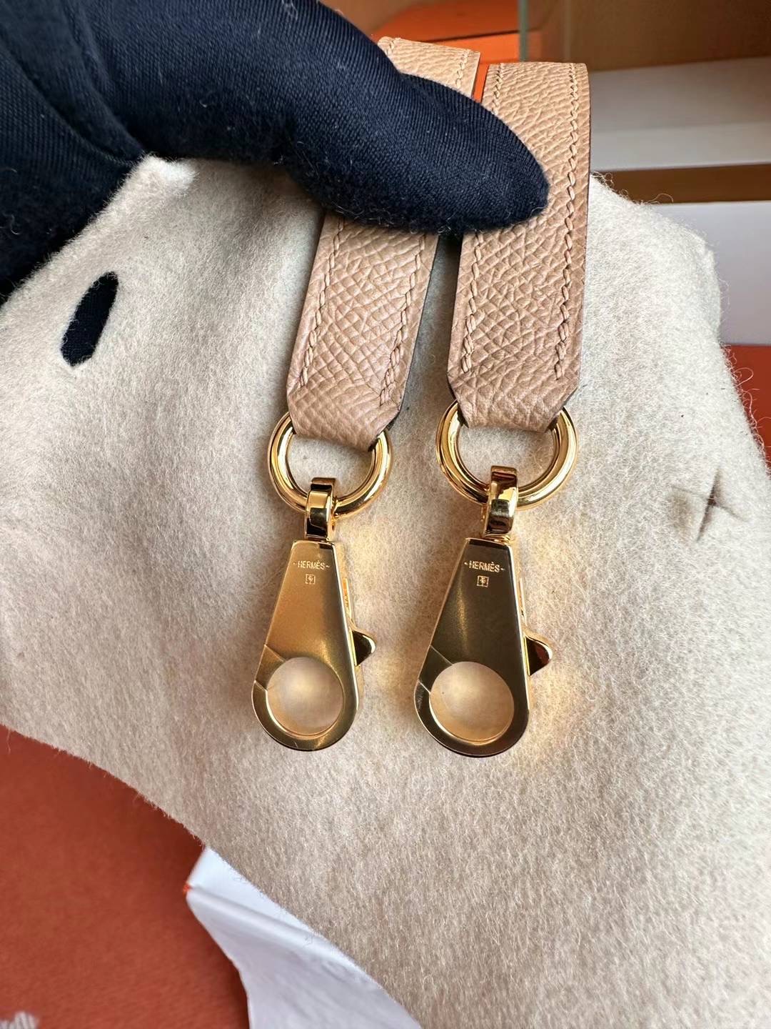 United Arab Emirates HM KL Epsom 25cm 0M Chai