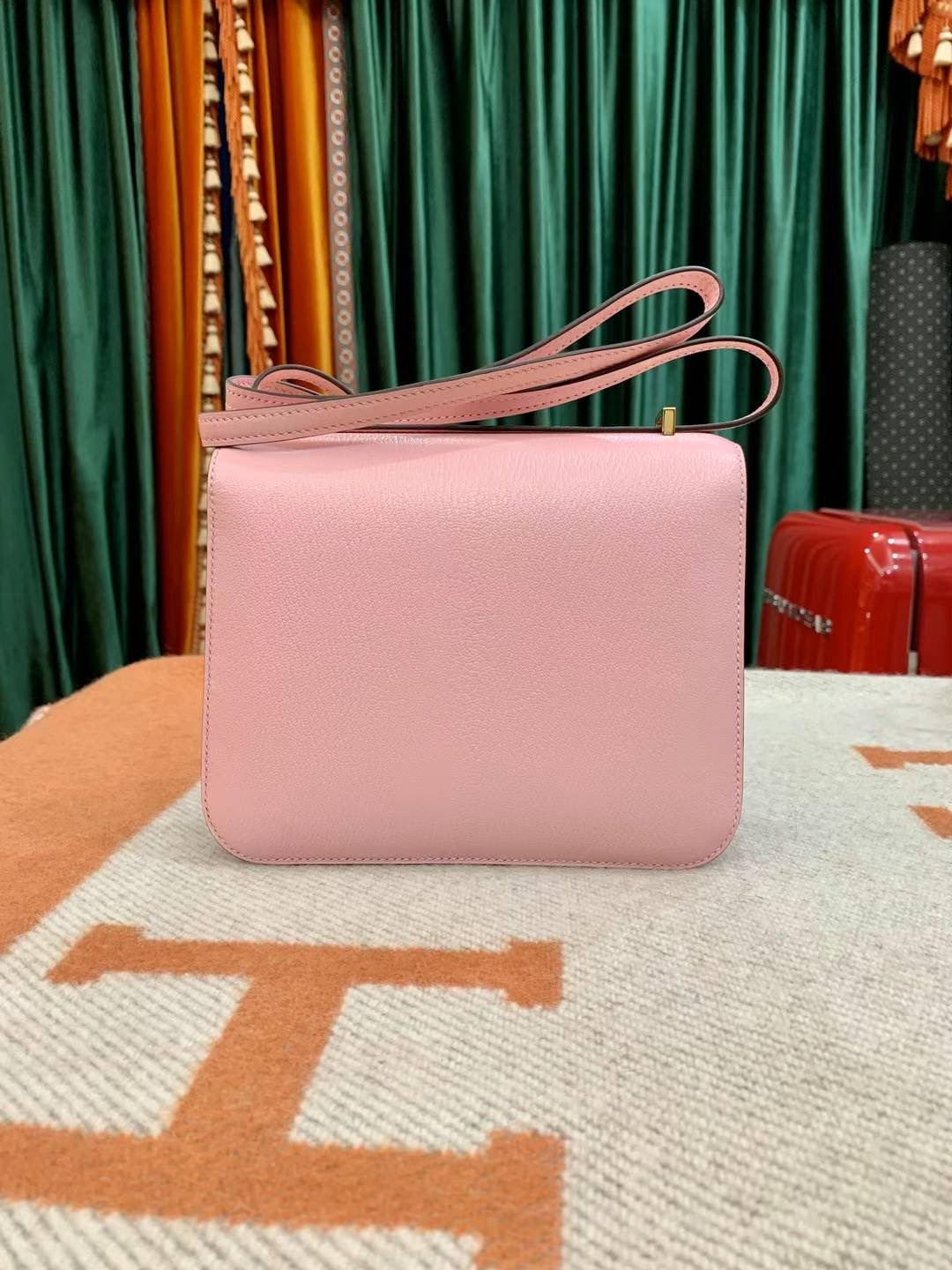 Constance mini 19cm chèvre 山羊皮 3Q rose sakura 樱花粉