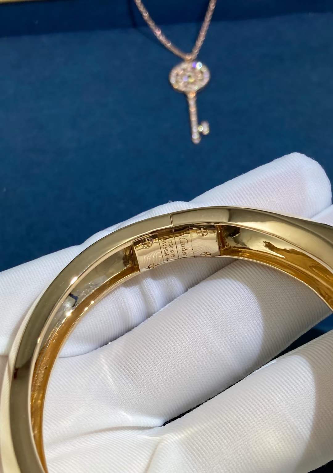 tiger bracelet 18k gold and diamond