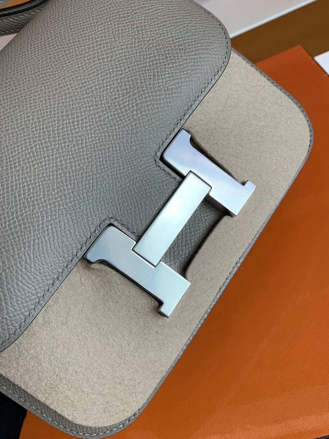 HM constance mini epsom 8F etain