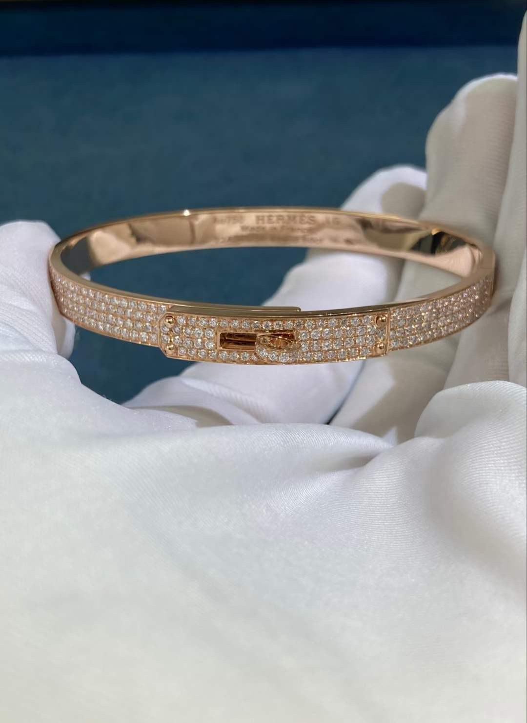 HM bracelet 18k gold and diamond