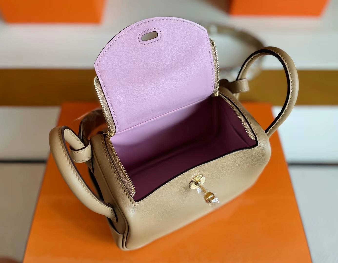 Qatar HM LD mini Swift 0M玛莎拉茶色内拼X9锦葵紫 金扣