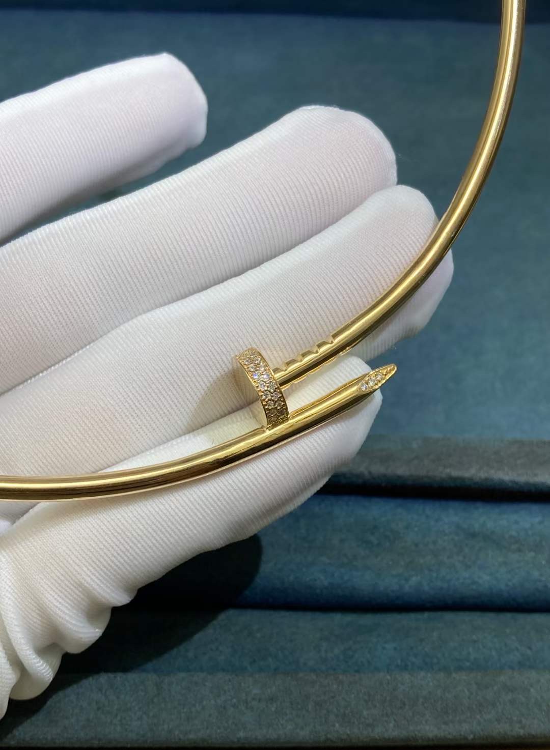 juste un clou necklace with diamond