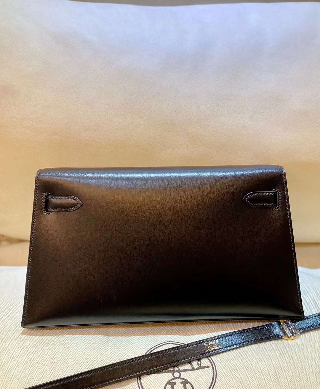 United Arab Emirates HM KL Elan 2023 Box leather