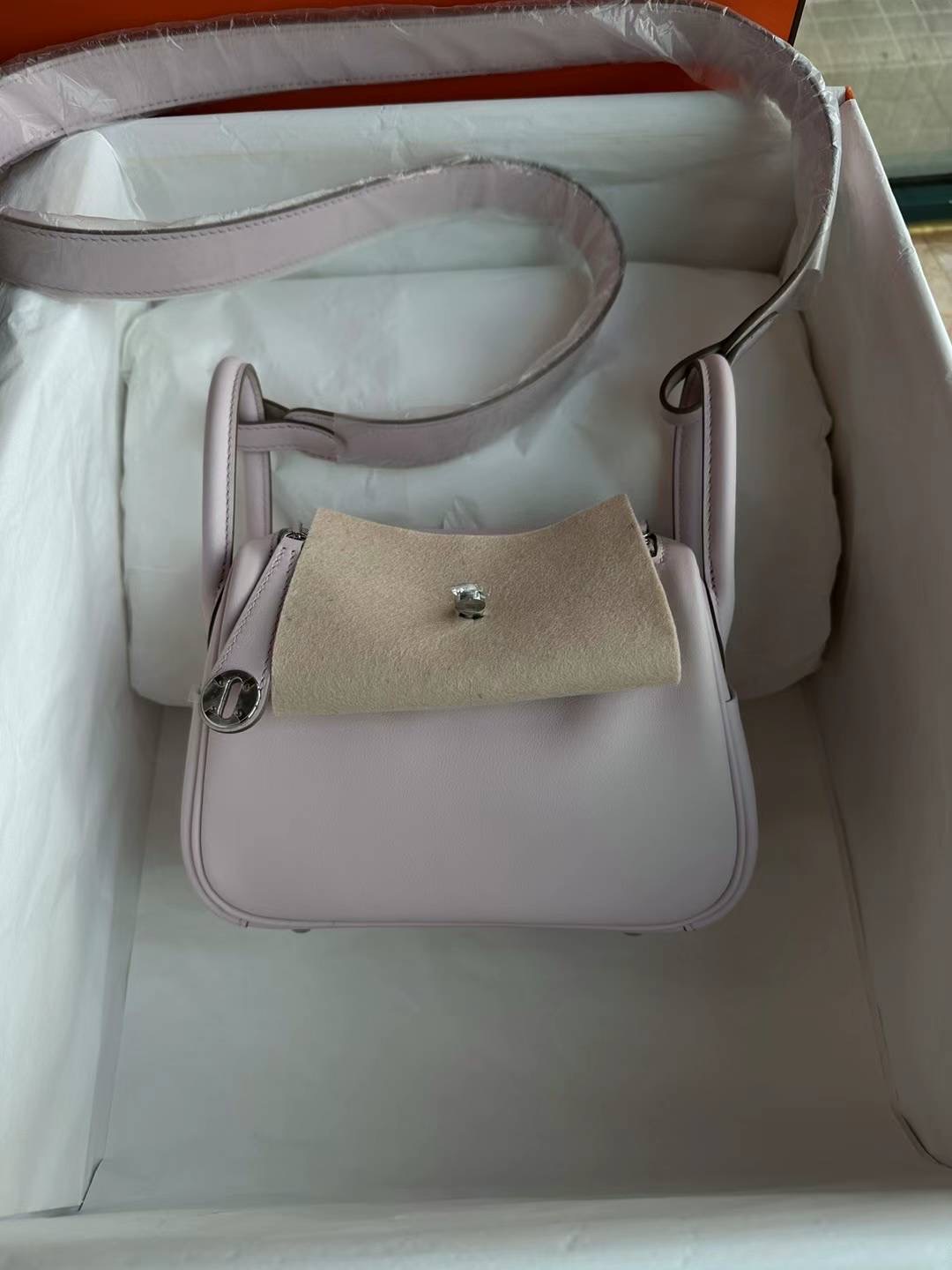 Saudi Arabia HM LD Mini 09 Mauve Pâle / ck37 Gold