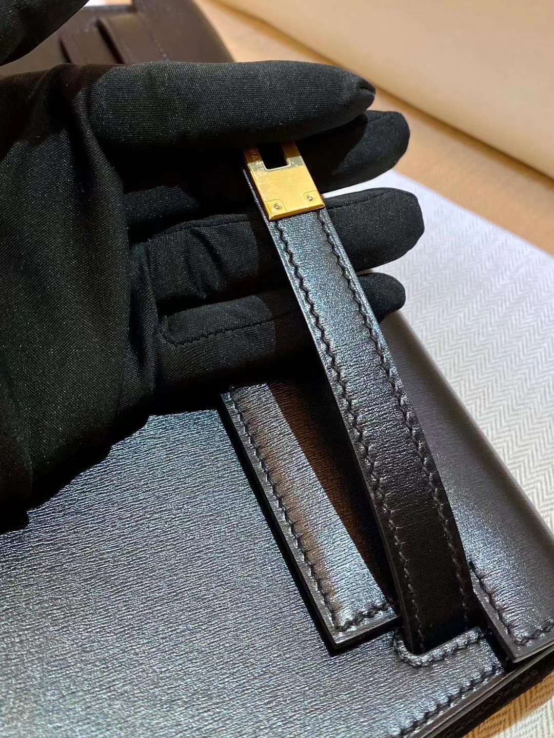 United Arab Emirates HM KL Elan 2023 Box leather