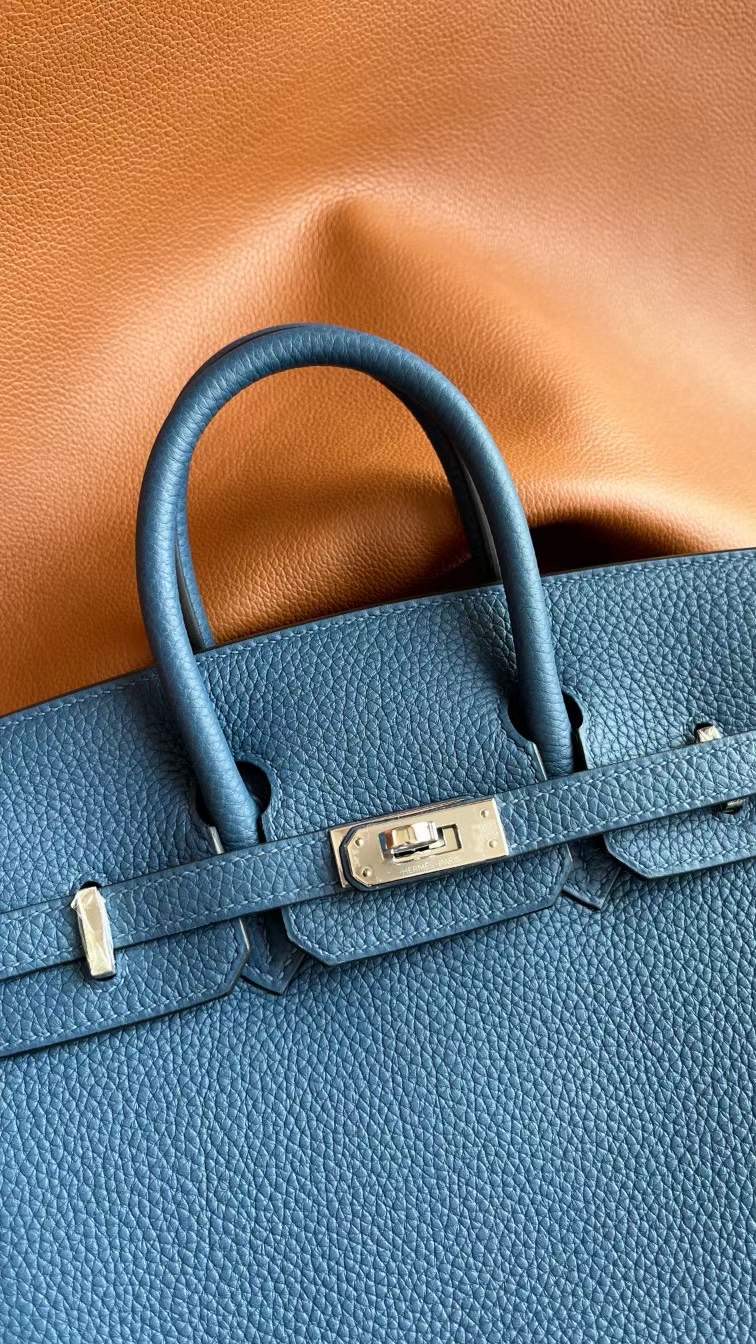 Qatar HM BK 25cm Togo S4 Deep Blue Phw