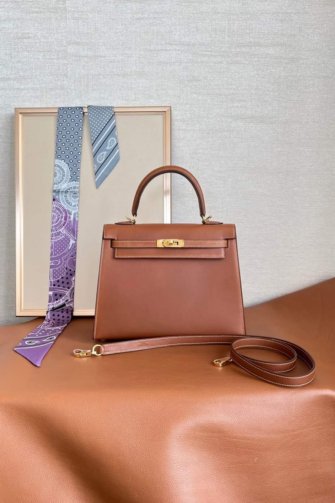 United Arab Emirates HM KL 28 Barenia Natural 马鞍皮 CC34 Fauve