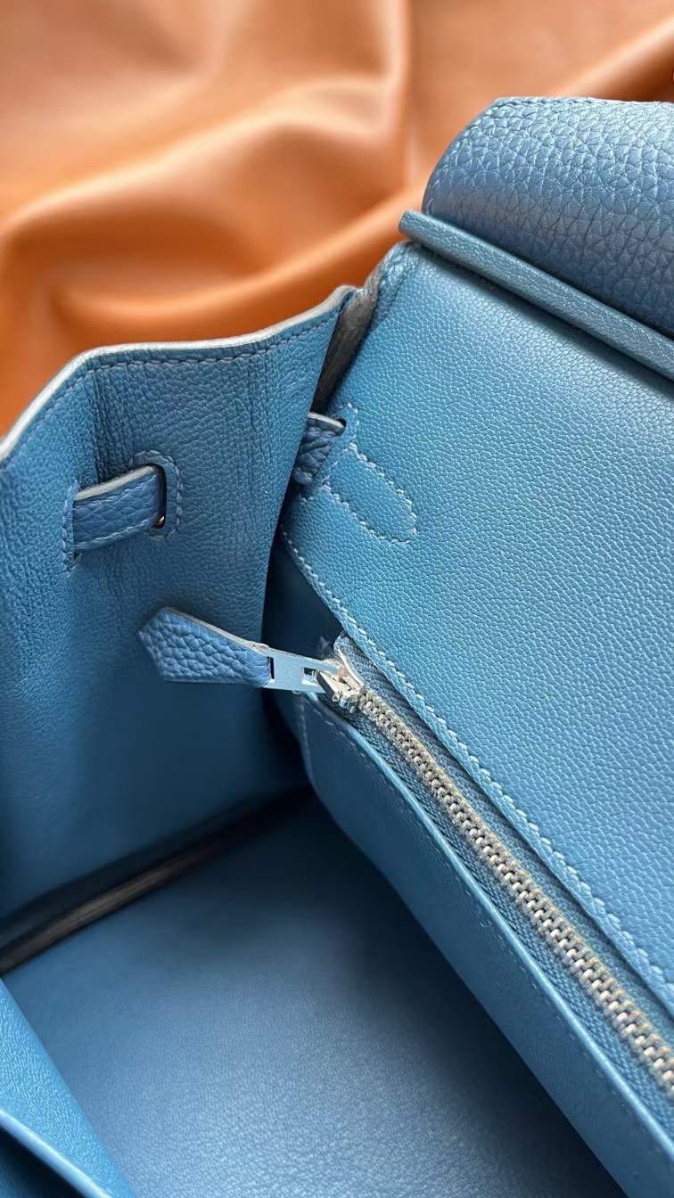 Qatar HM BK 25cm Togo S4 Deep Blue Phw
