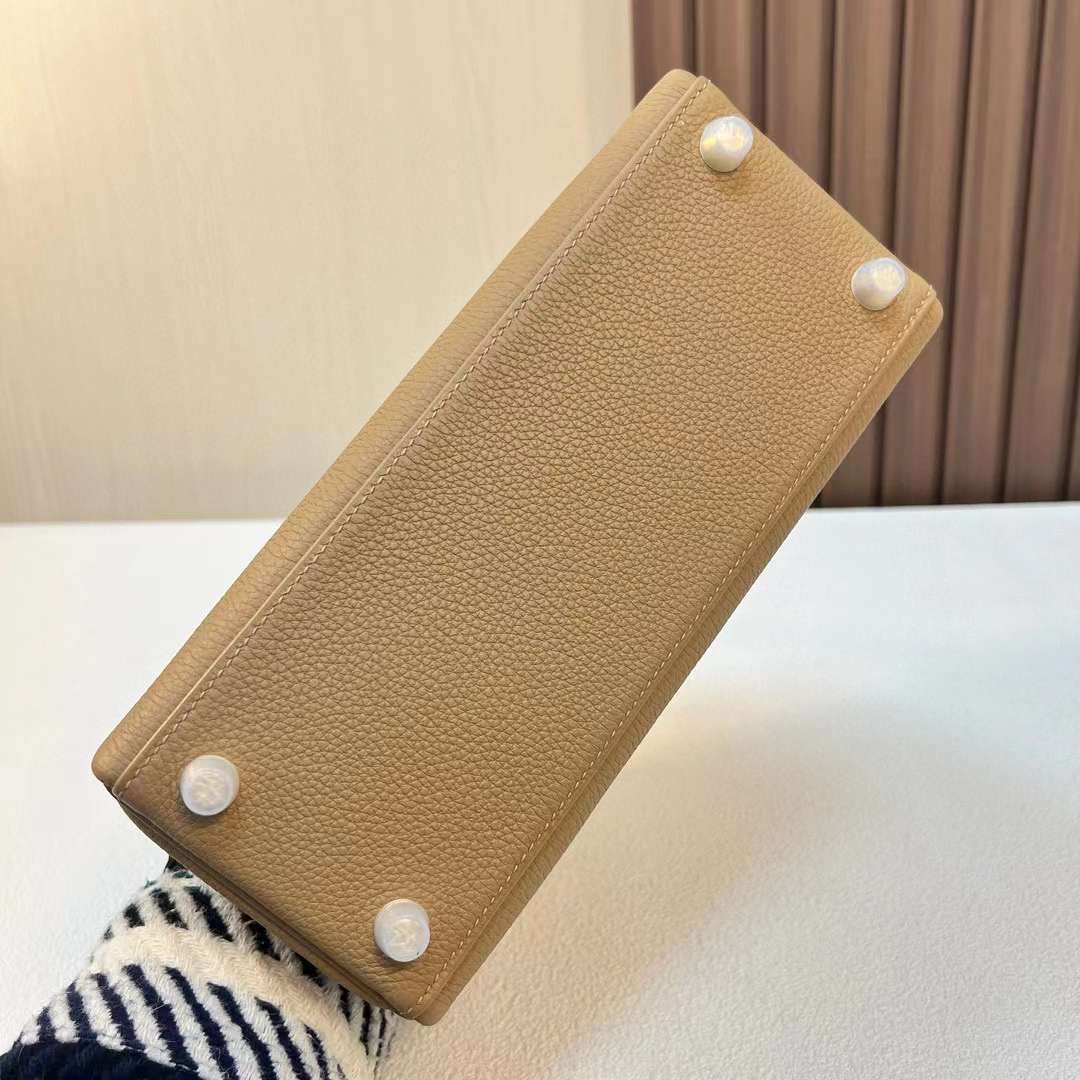 United Arab Emirates HM KL togo 25cm 0M Chai