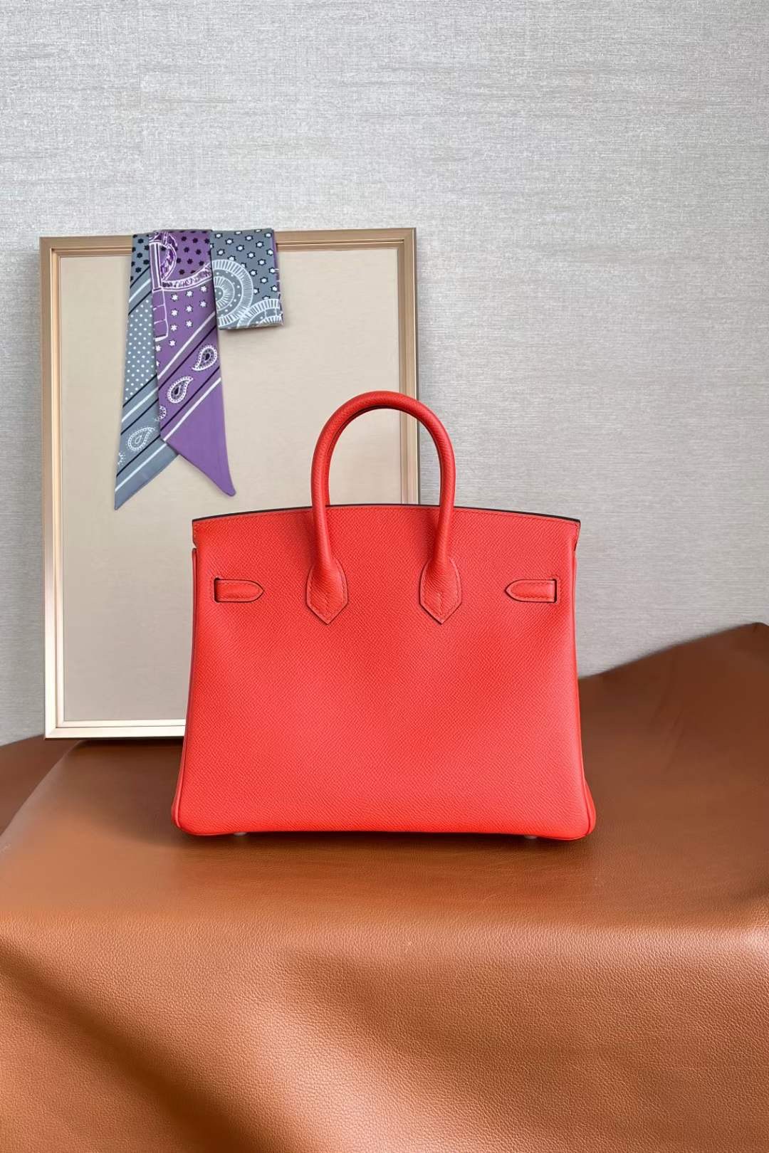 HM bk 25cm epsom 9T Capucine