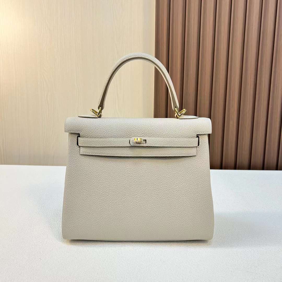 Qatar Doha Hermès KL 25 Togo Ck10 Craie 奶昔白 Gold Hardware