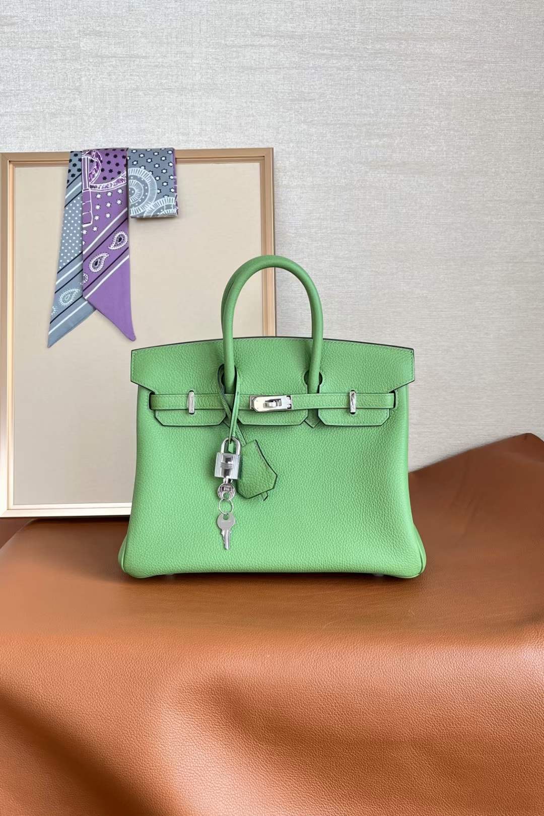 Hong Kong HM luxury bk 25cm togo 3I  Vert Criquet