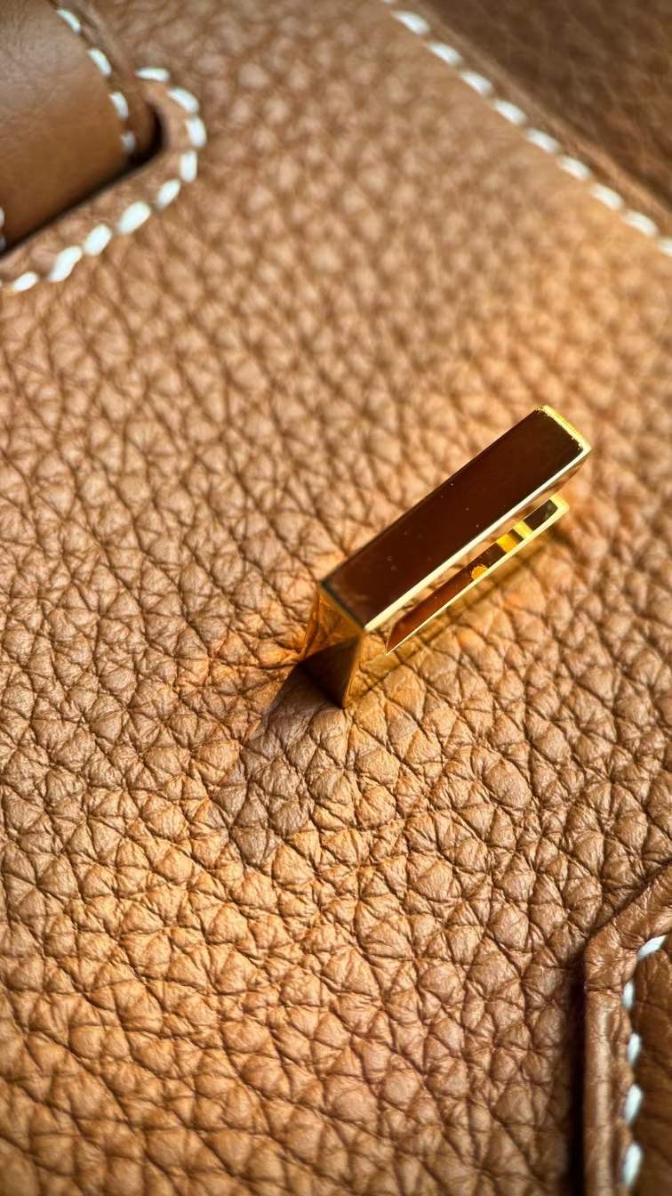 HM bk 25cm togo ck37 gold vvip