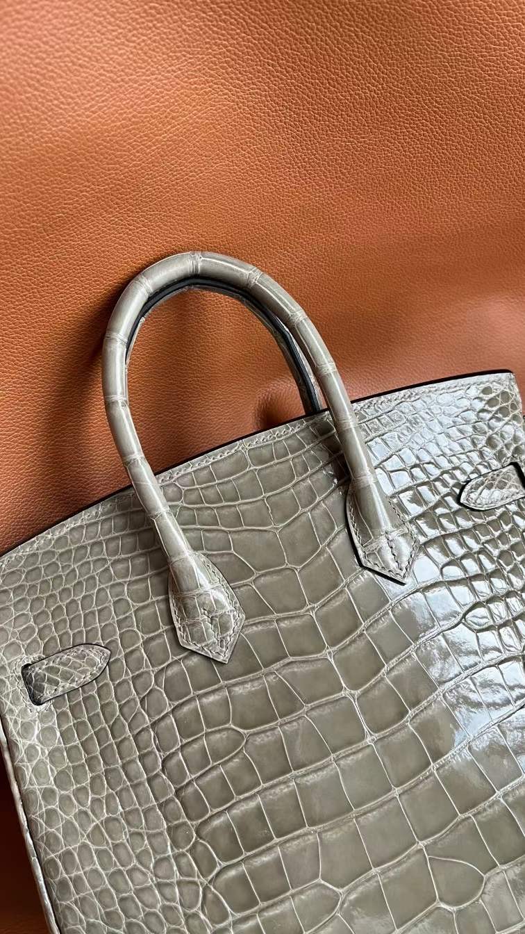 HM bk 25cm crocodile 81 Gris Tourterelle