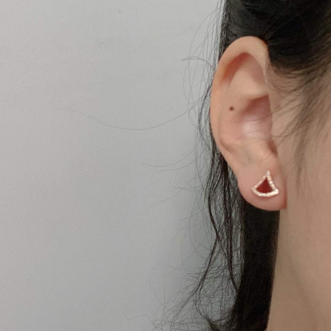 DIVAS’ DREAM EARRINGS