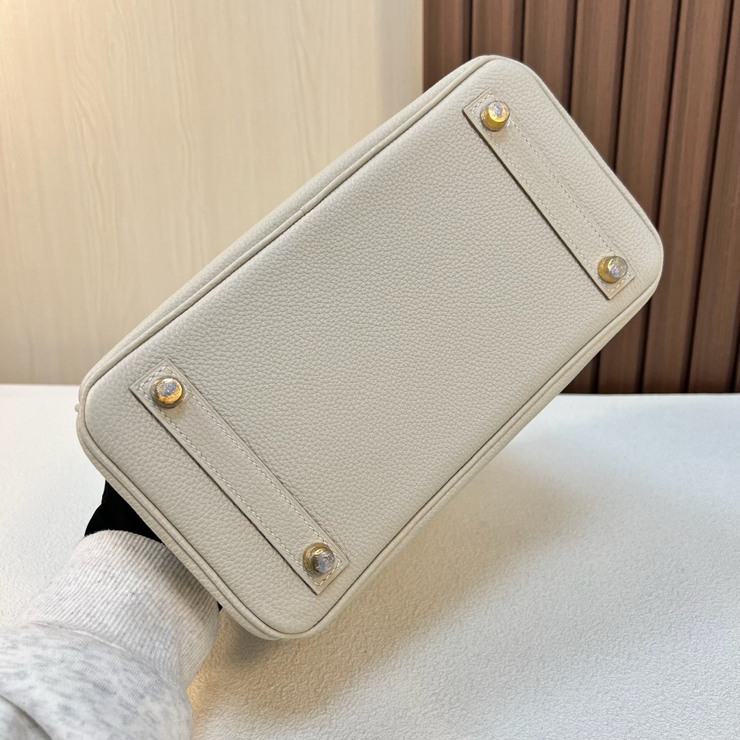 现货 BK 25cm Togo皮 原厂小牛皮 CC10奶昔白 金扣 全手工蜡线缝 Ghw Stock