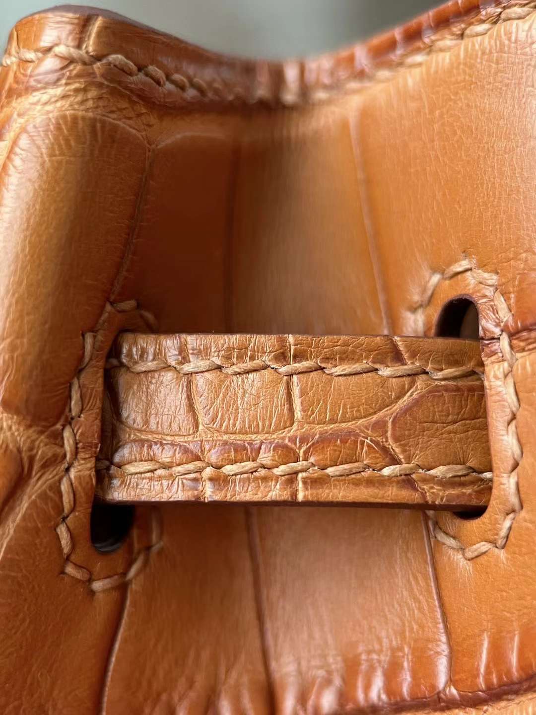HM bk 20cm crocodile ck37 gold
