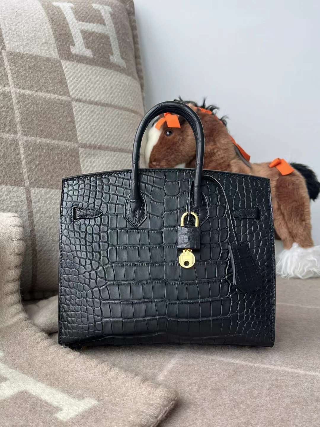 HM bk 20cm crocodile ck89 noir