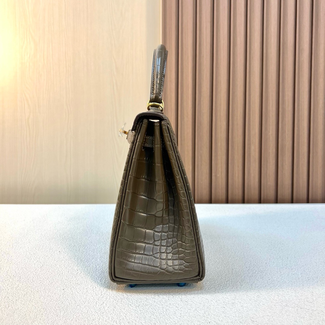 HM KL 25cm 雾面美洲鳄鱼 M1新大象灰 金扣 全手工蜡线缝 Ghw