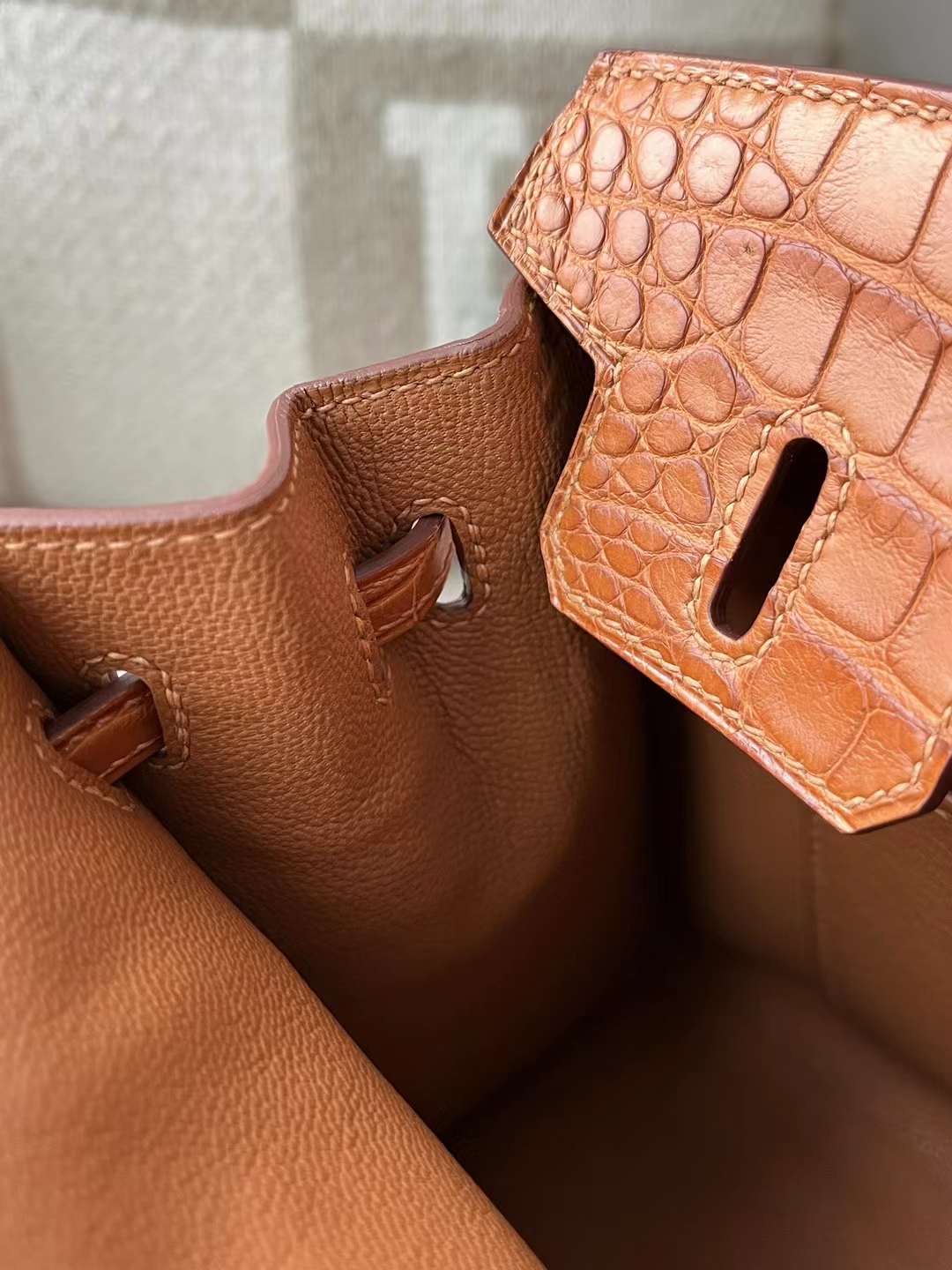 HM bk 20cm crocodile ck37 gold