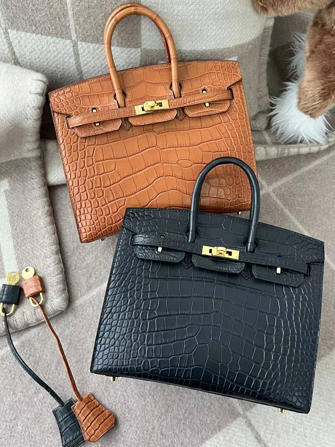 HM bk 20cm crocodile ck89 noir