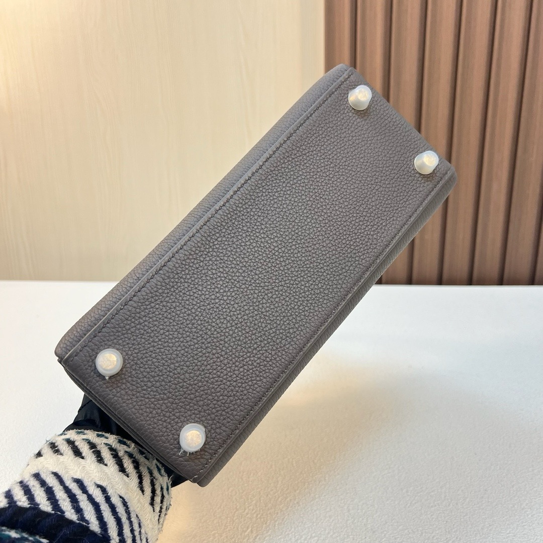 HM KL 25cm Togo 皮 原厂进口小牛皮 8F Etain 锡器灰 金扣 全手工蜡线缝 Ghw