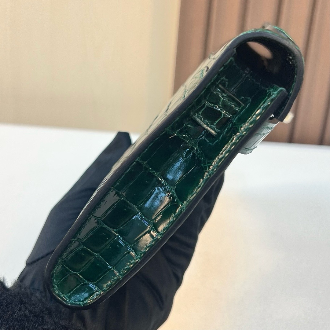 HM KL cut 31cm 亮面尼罗鳄鱼 CC67 Vert Fonce 祖母绿 金扣 shiny nilo crocodile 全手工蜡线缝 ghw