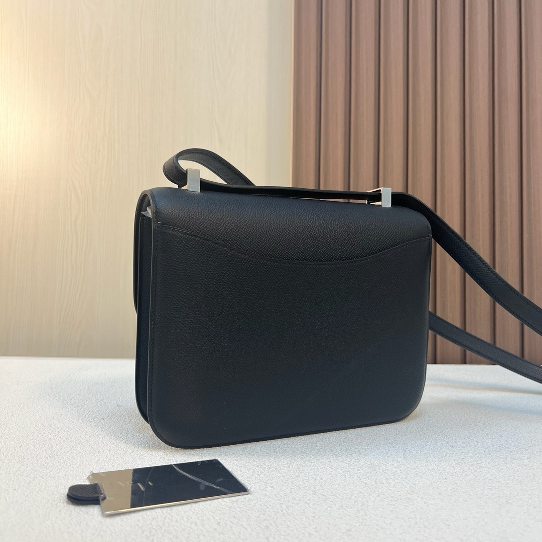 Constance 24cm 镜子款 Epsom Ck89 Noir 黑色