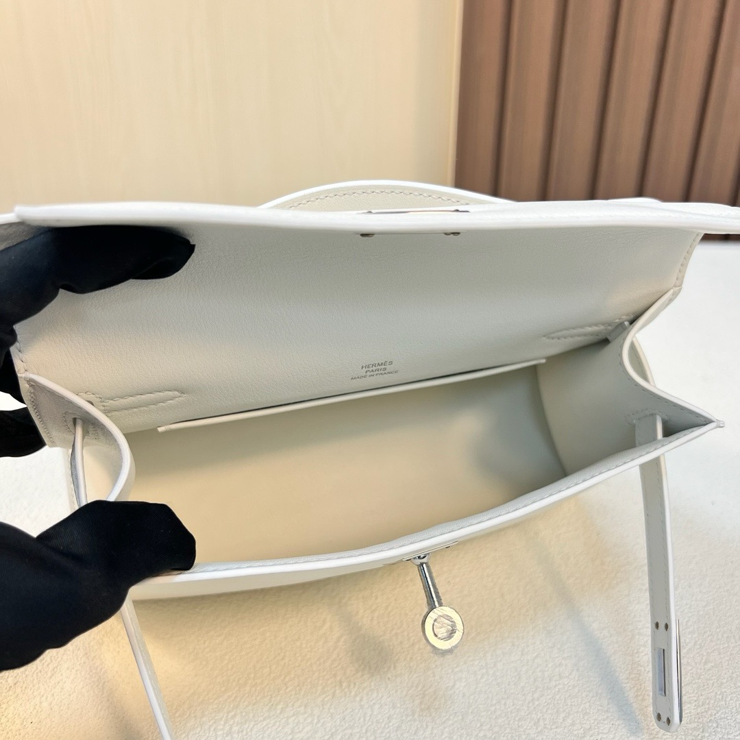 KL Pochette 22cm Swift New White 0U 新白色 银扣 全手工蜡线缝 Phw