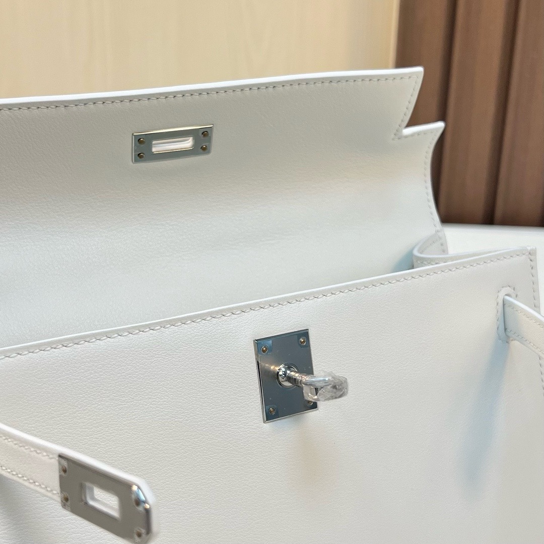 KL Pochette 22cm Swift New White 0U 新白色 银扣 全手工蜡线缝 Phw